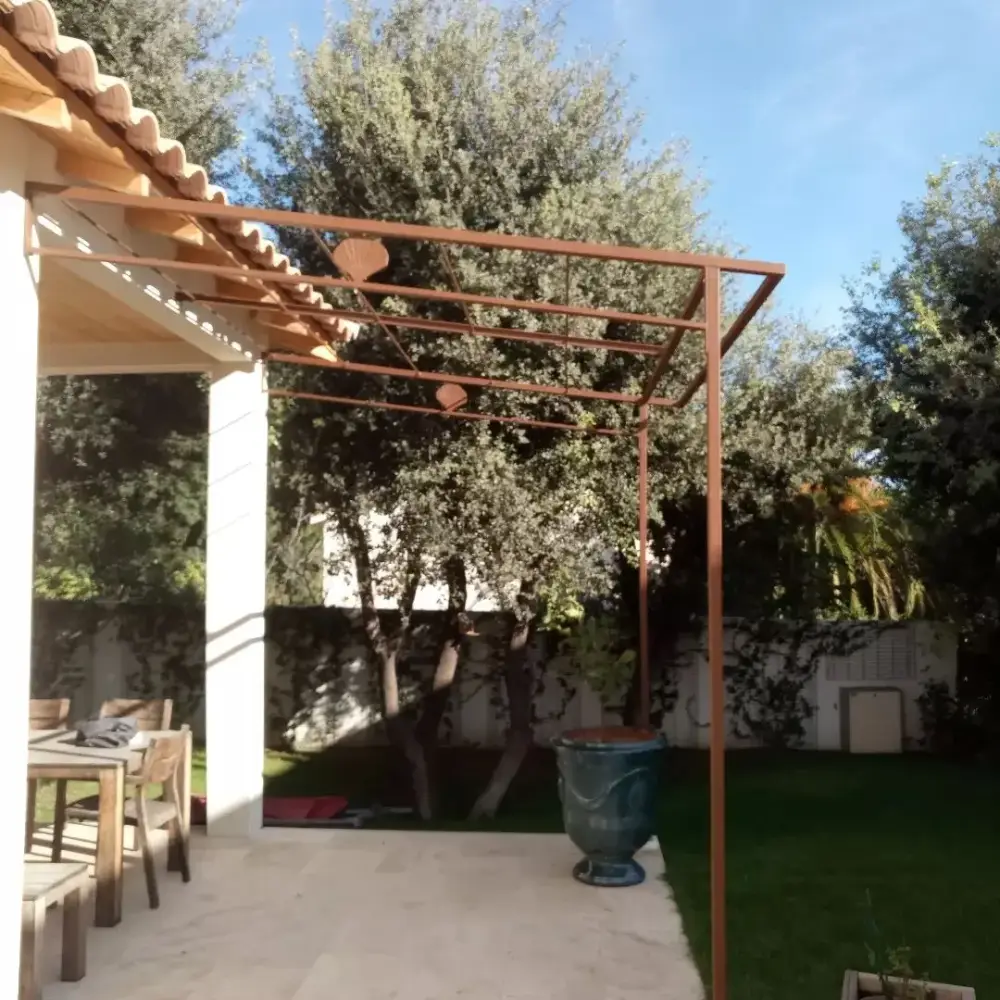 Pose de pergola au Bosc